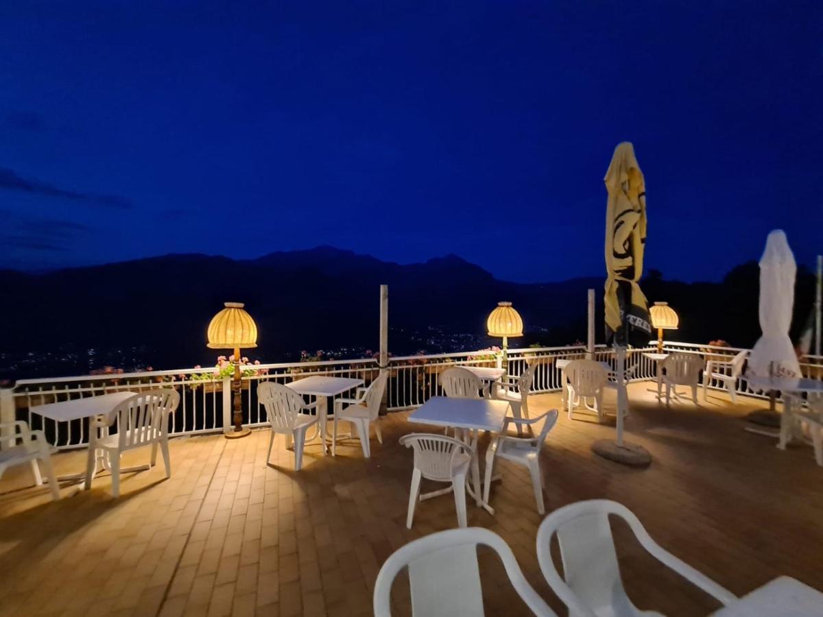 Locanda Mirabeau Беладжо Екстериор снимка