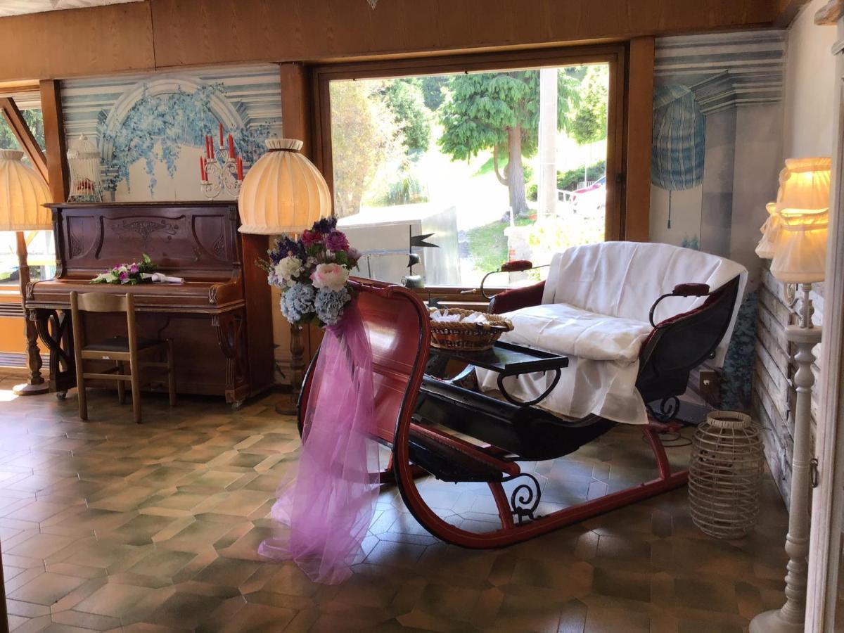 Locanda Mirabeau Беладжо Екстериор снимка
