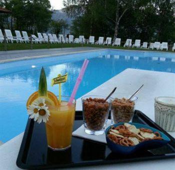 Locanda Mirabeau Беладжо Екстериор снимка